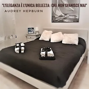 La Terrazza Sul Reno - In Pieno Centro-due Passi Da Chiara - Comodo Unipol Arena Casalecchio Di Reno