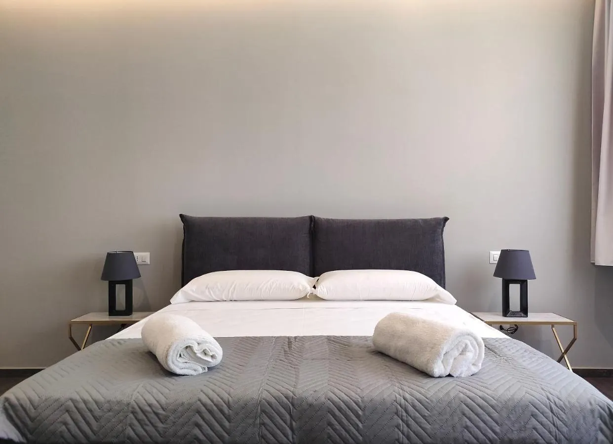 Nine Sweet Rooms Syracuse Italy